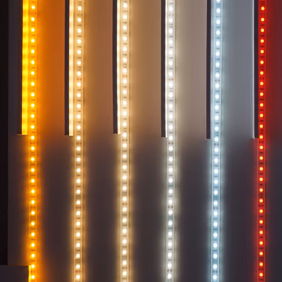 Sinais de sinalização Logo Letras de canal de LED Lâmpada de iluminação flexível Luzes de tira de LED para decoração de festa em casa ou propaganda